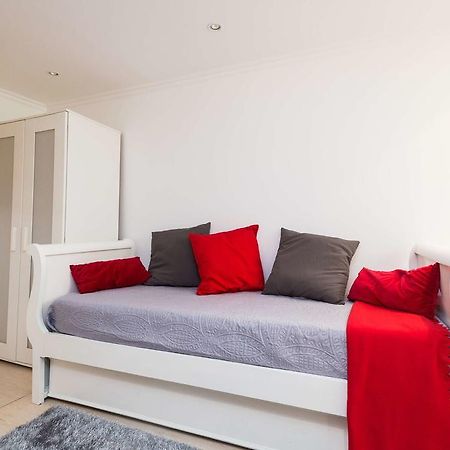 Low Cost - Historic City Center Rc Apartment Lisabona Exterior foto