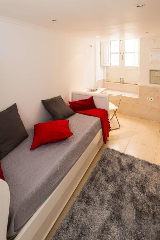 Low Cost - Historic City Center Rc Apartment Lisabona Exterior foto